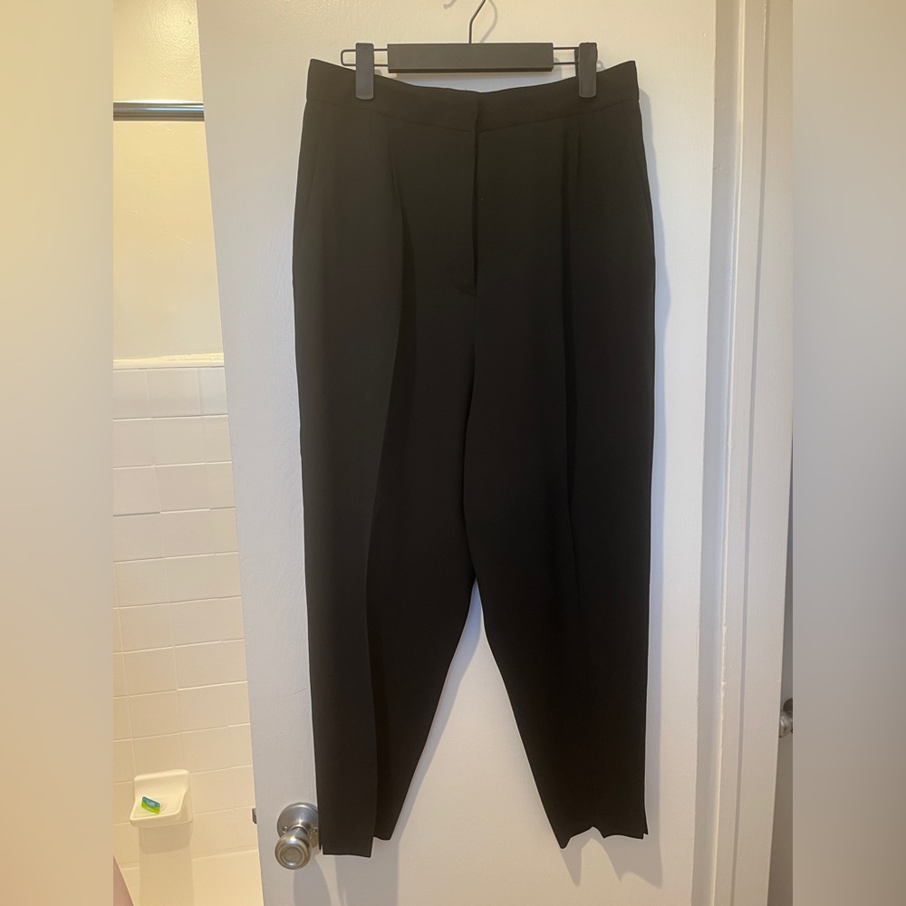 Aritzia Babaton high-rise black trouser